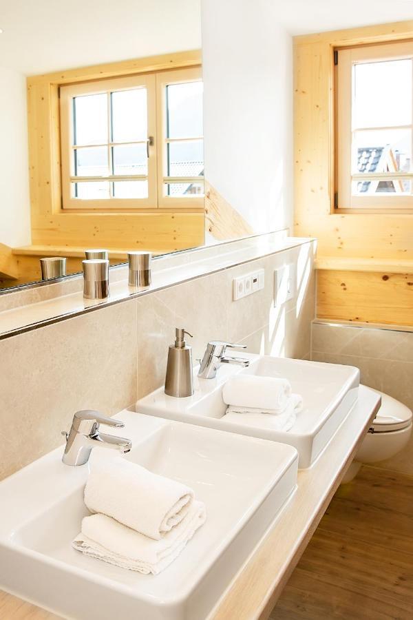 Ferienwohnung Wamberg ガルミッシュ・パルテンキルヒェン エクステリア 写真