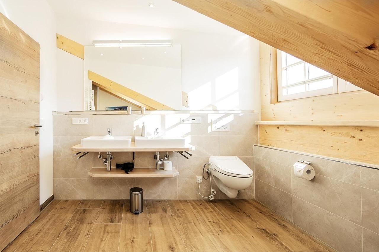 Ferienwohnung Wamberg ガルミッシュ・パルテンキルヒェン エクステリア 写真